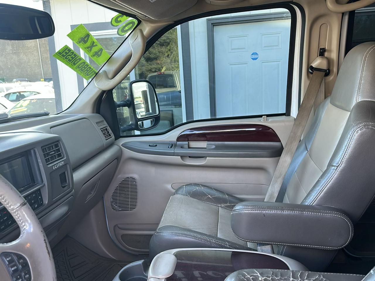 Ford Excursion Eddie Bauer 6.0L 4WD 2003