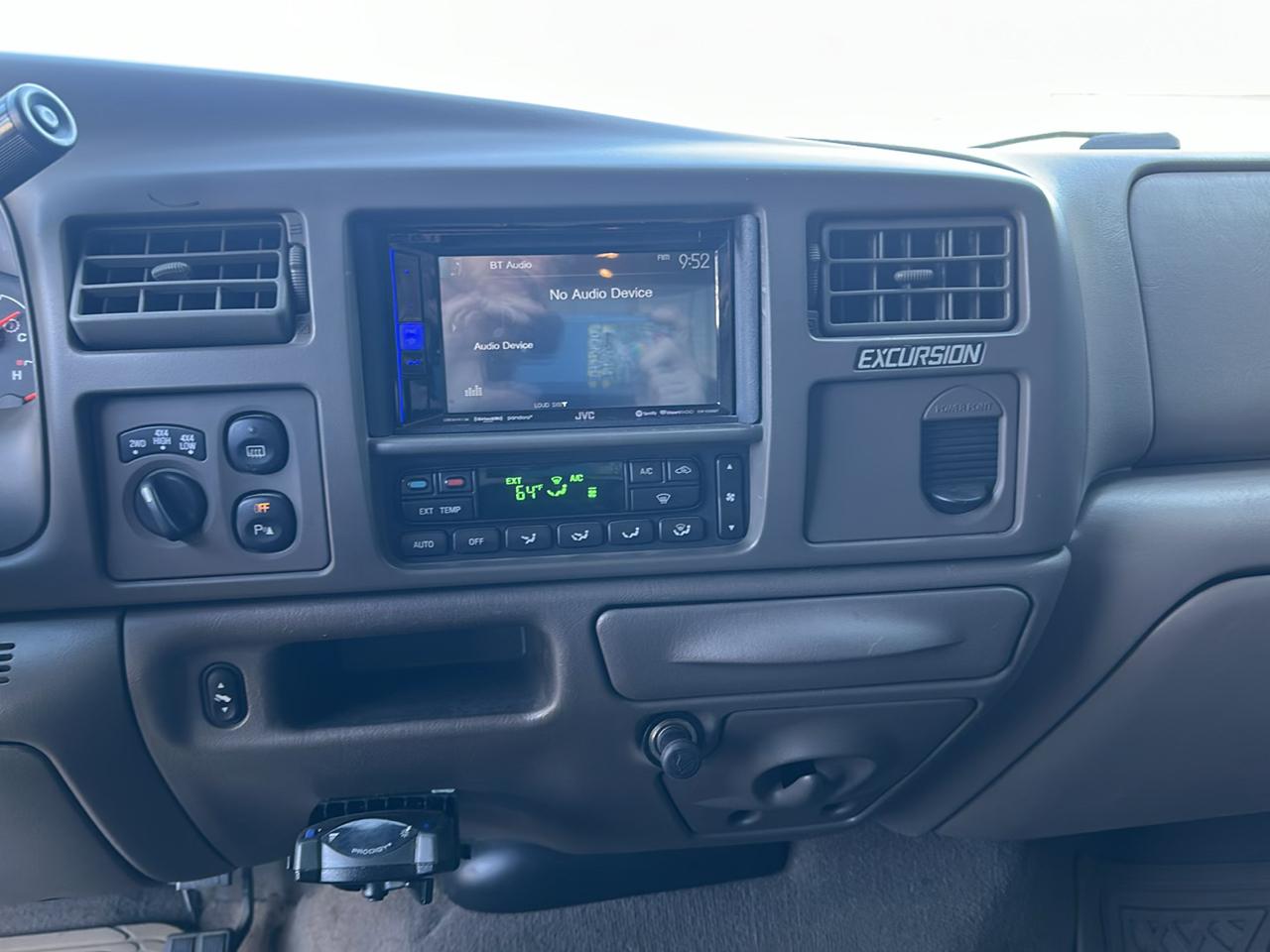 Ford Excursion Eddie Bauer 6.0L 4WD 2003