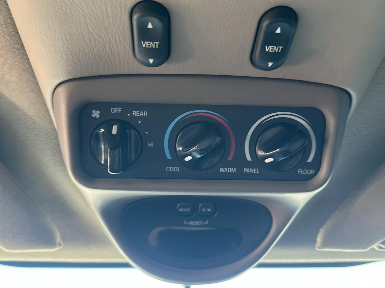 Ford Excursion Eddie Bauer 6.0L 4WD 2003
