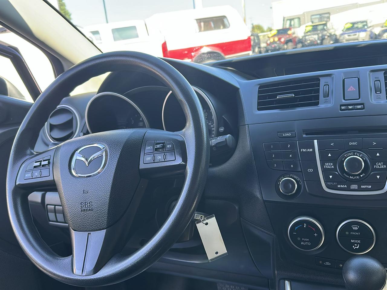 Mazda MAZDA5 Sport 2012