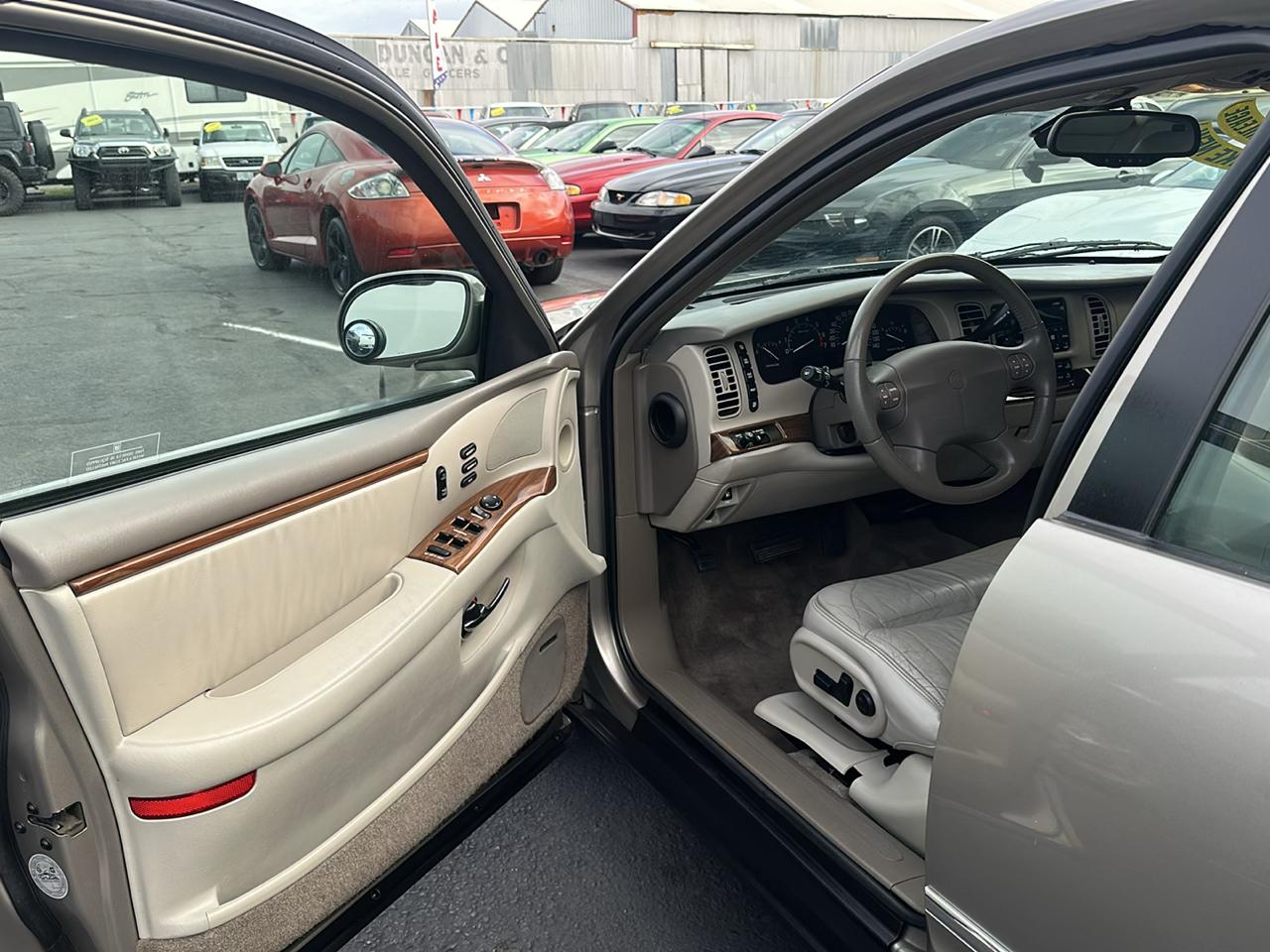 Buick Park Avenue Ultra 2002