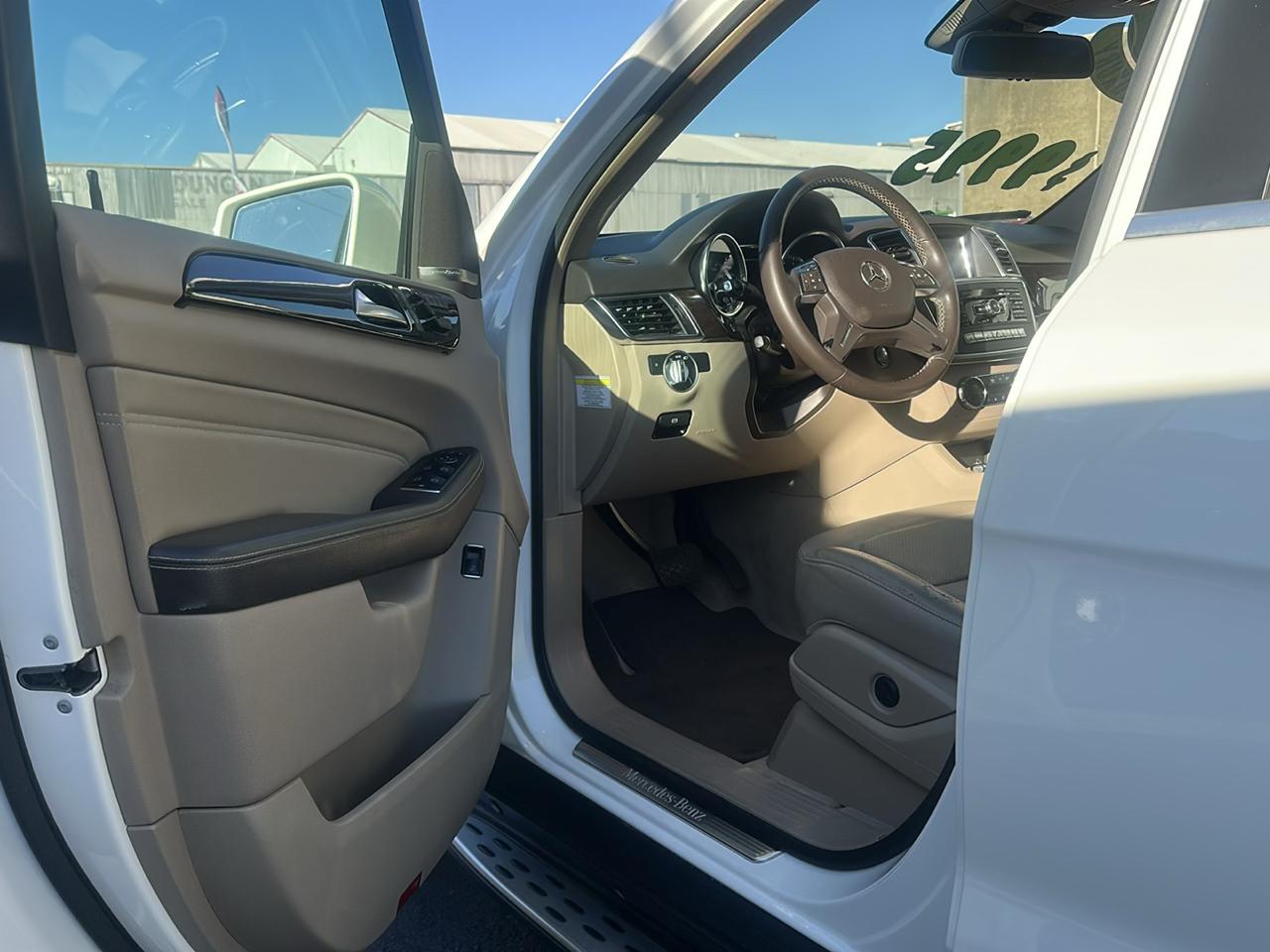 Mercedes-Benz M-Class ML350 4MATIC 2013