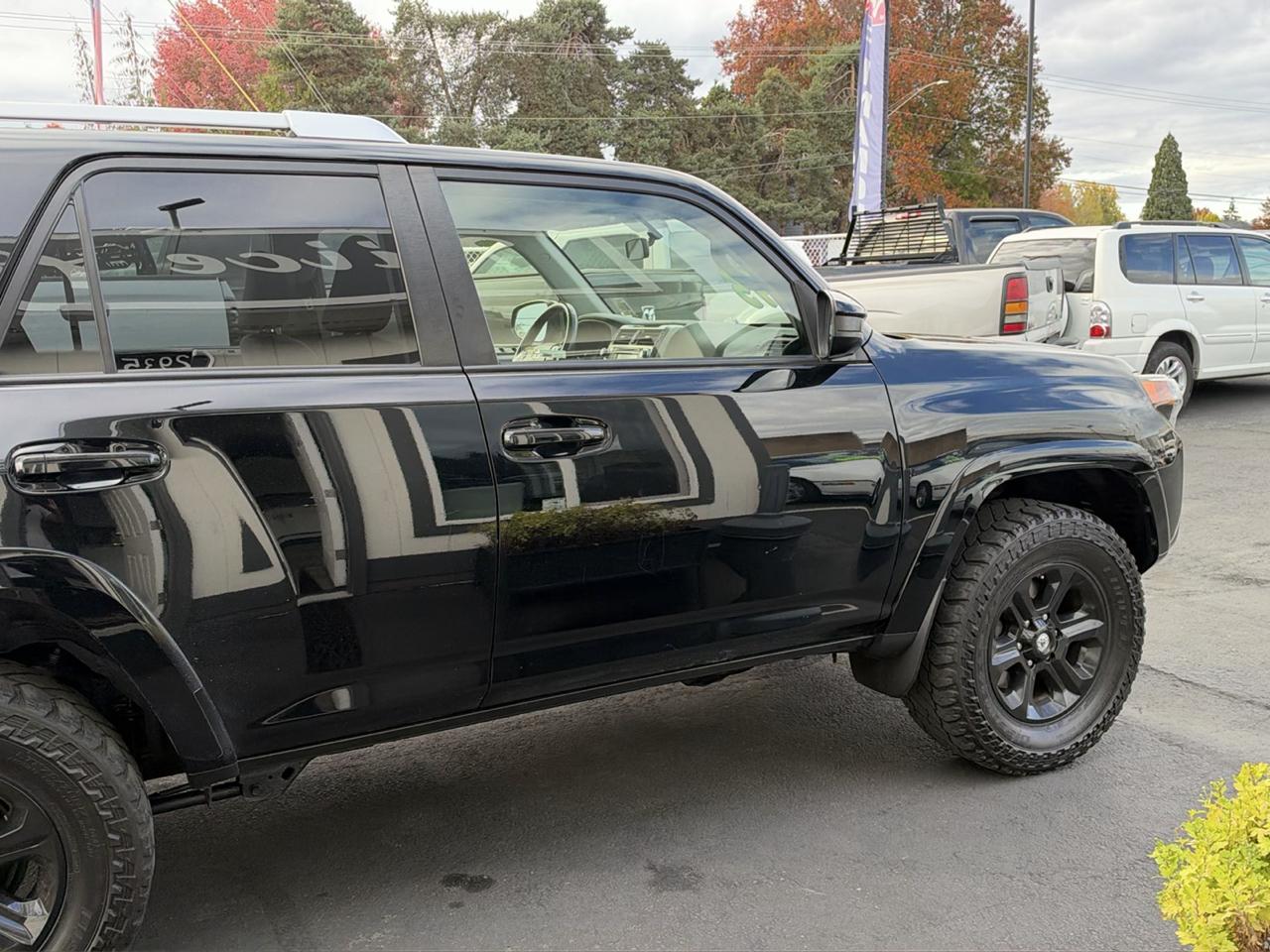 Toyota 4Runner SR5 4WD 2015