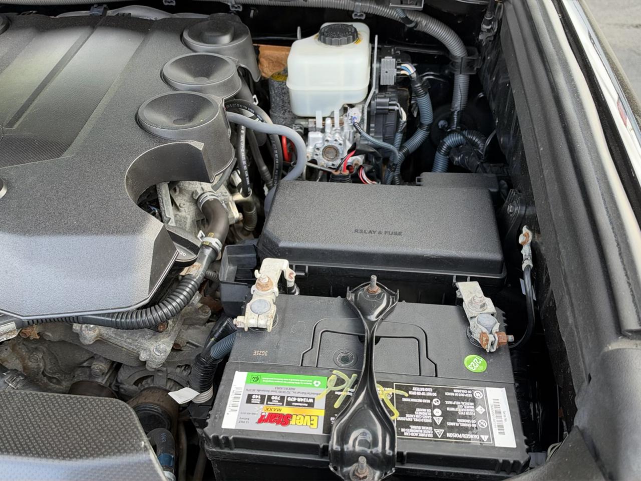 Toyota 4Runner SR5 4WD 2015