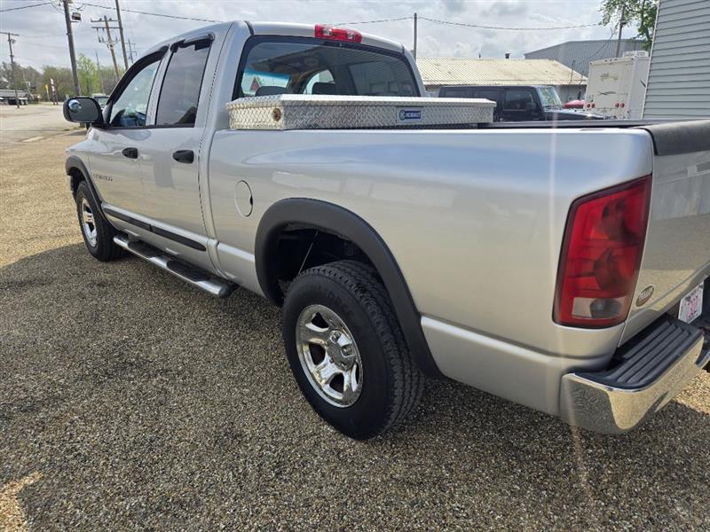 Dodge Ram 1500 ST Quad Cab 2WD 2006