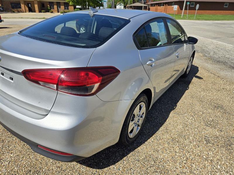 Kia Forte LX 6A 2017