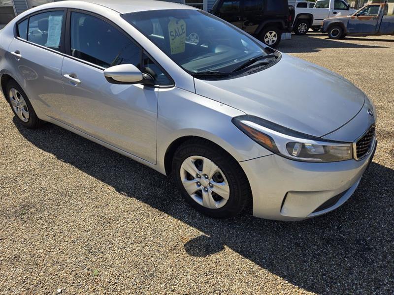 Kia Forte LX 6A 2017