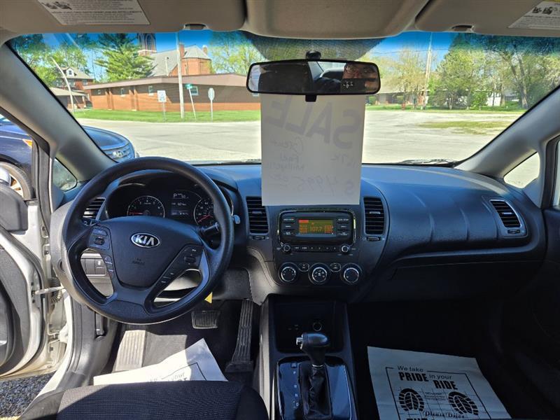 Kia Forte LX 6A 2017