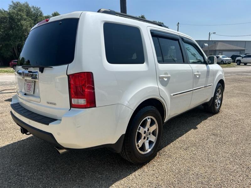 Honda Pilot Touring 2WD 5-Spd AT with DVD 2011