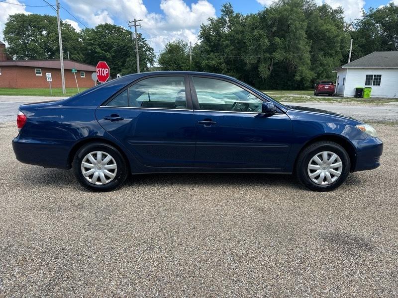Toyota Camry LE 2005