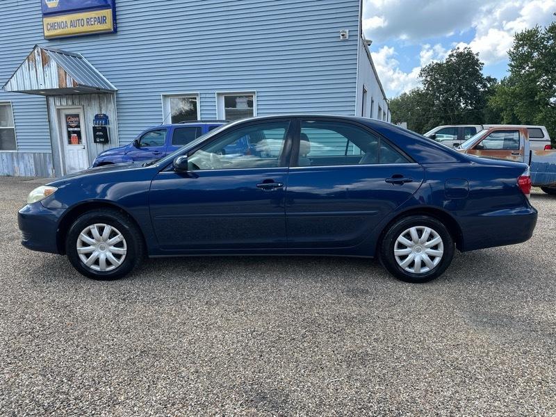 Toyota Camry LE 2005