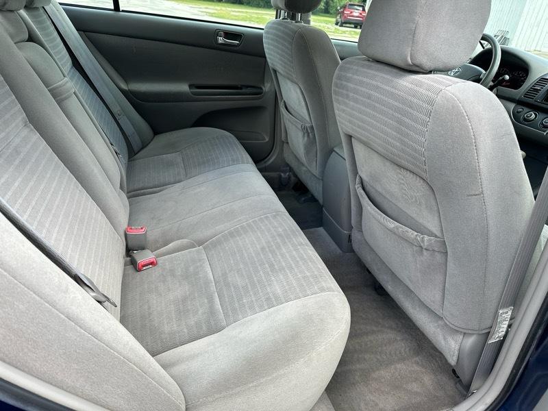 Toyota Camry LE 2005