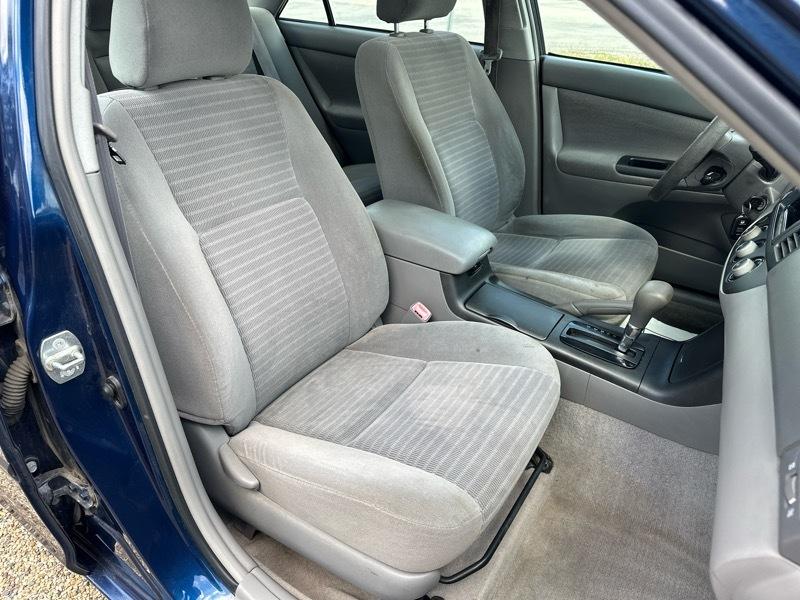 Toyota Camry LE 2005