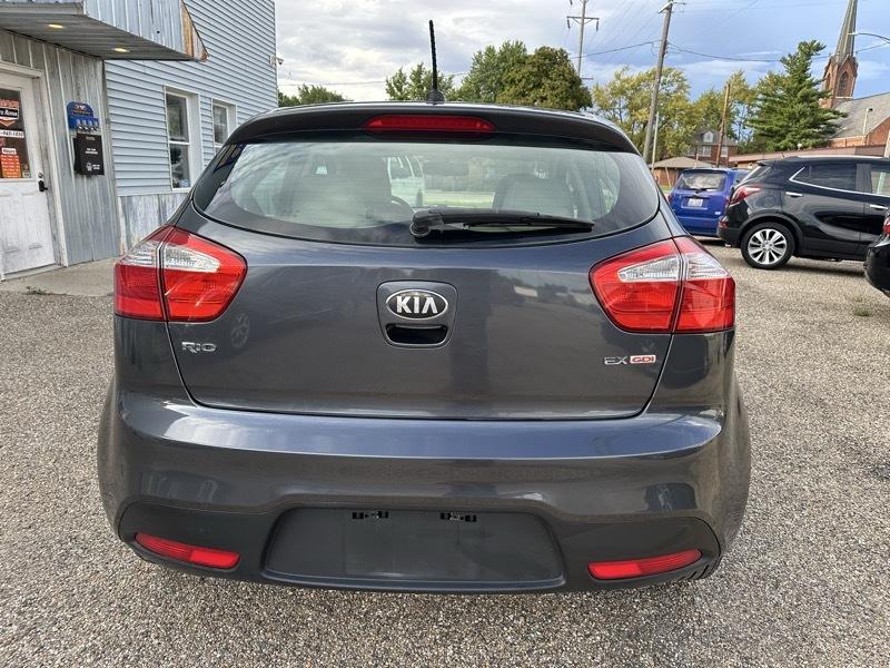 Kia Rio5 EX 2013