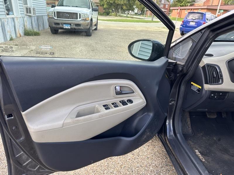 Kia Rio5 EX 2013