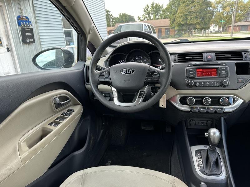 Kia Rio5 EX 2013