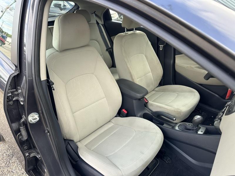 Kia Rio5 EX 2013