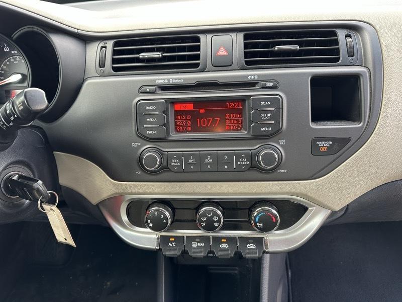 Kia Rio5 EX 2013