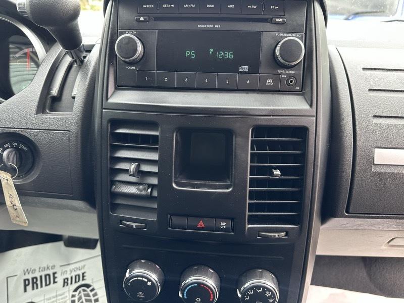 Dodge Grand Caravan SE 2009