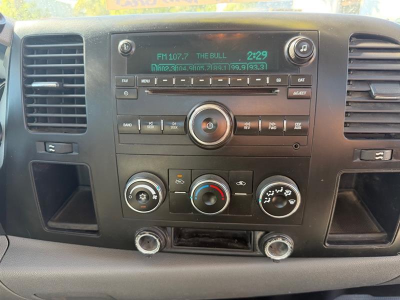 Chevrolet Silverado 2500HD Work Truck Long Box 2WD 2009