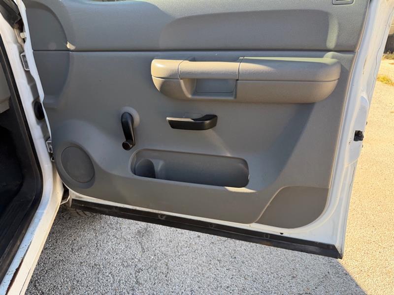 Chevrolet Silverado 2500HD Work Truck Long Box 2WD 2009