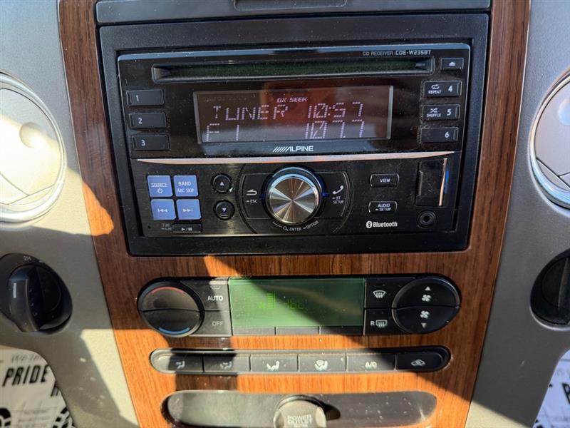 Ford F-150 Lariat SuperCab 4WD 2004