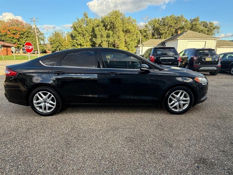 Ford Fusion SE 2014