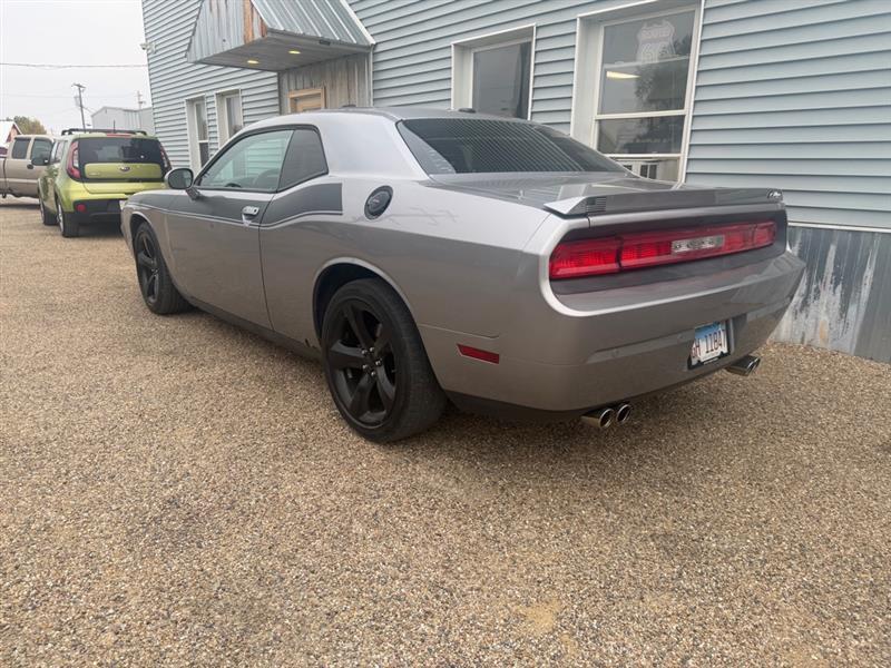 Dodge Challenger SXT 2013