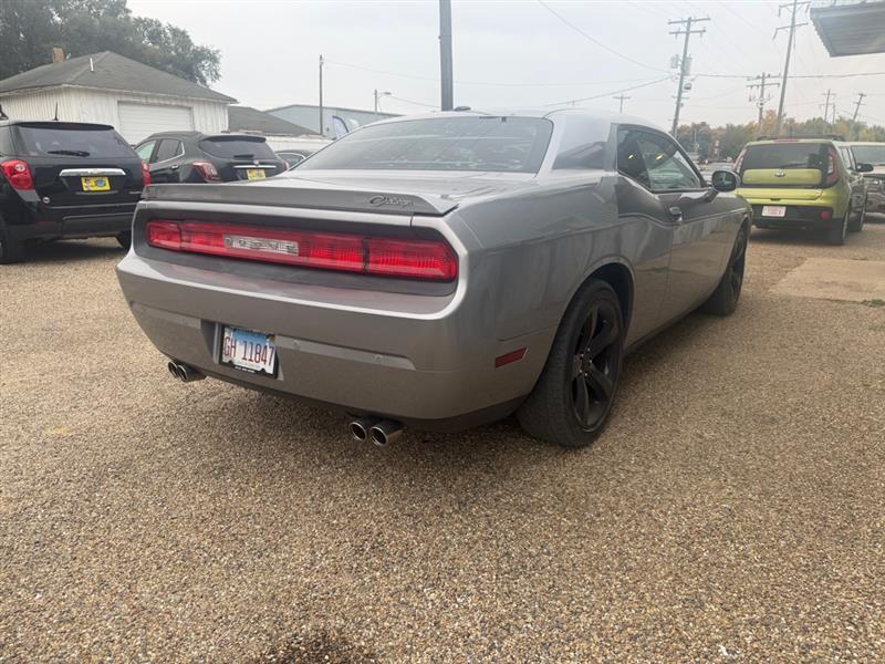 Dodge Challenger SXT 2013