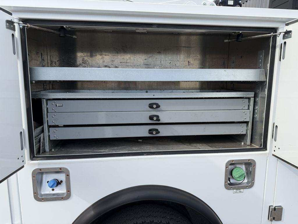 Ford F-550 Regular Cab DRW 4WD 2020