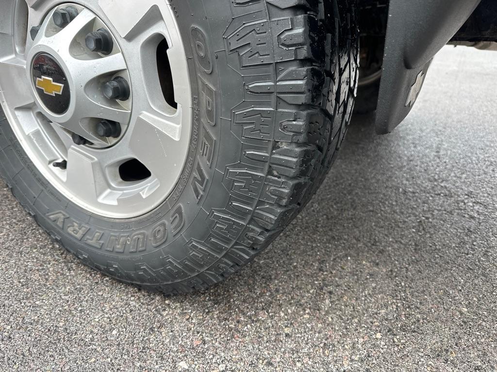 Chevrolet Silverado 2500HD LT Crew Cab 4WD 2012