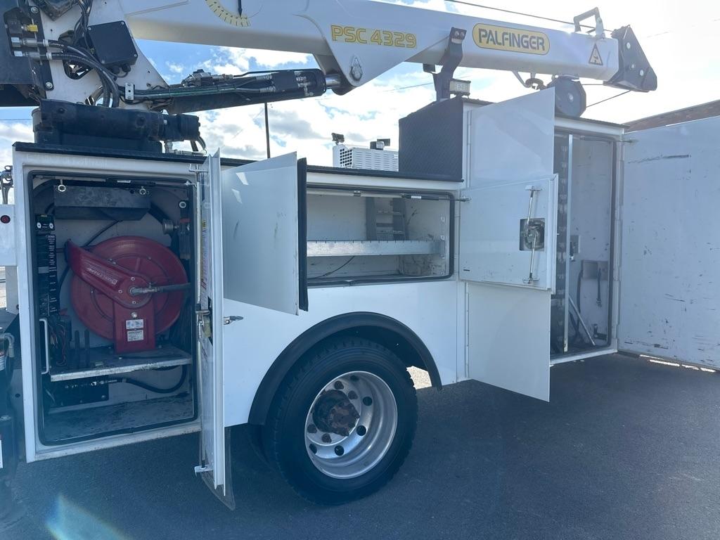 Chevrolet Silverado Medium Duty  2019