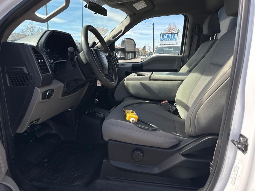 Ford F-450 SD Regular Cab DRW 4WD 2018
