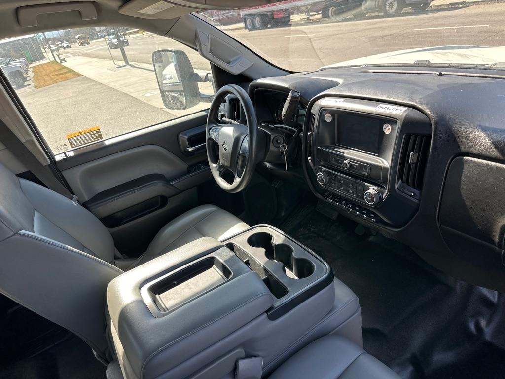 International CV515  2022