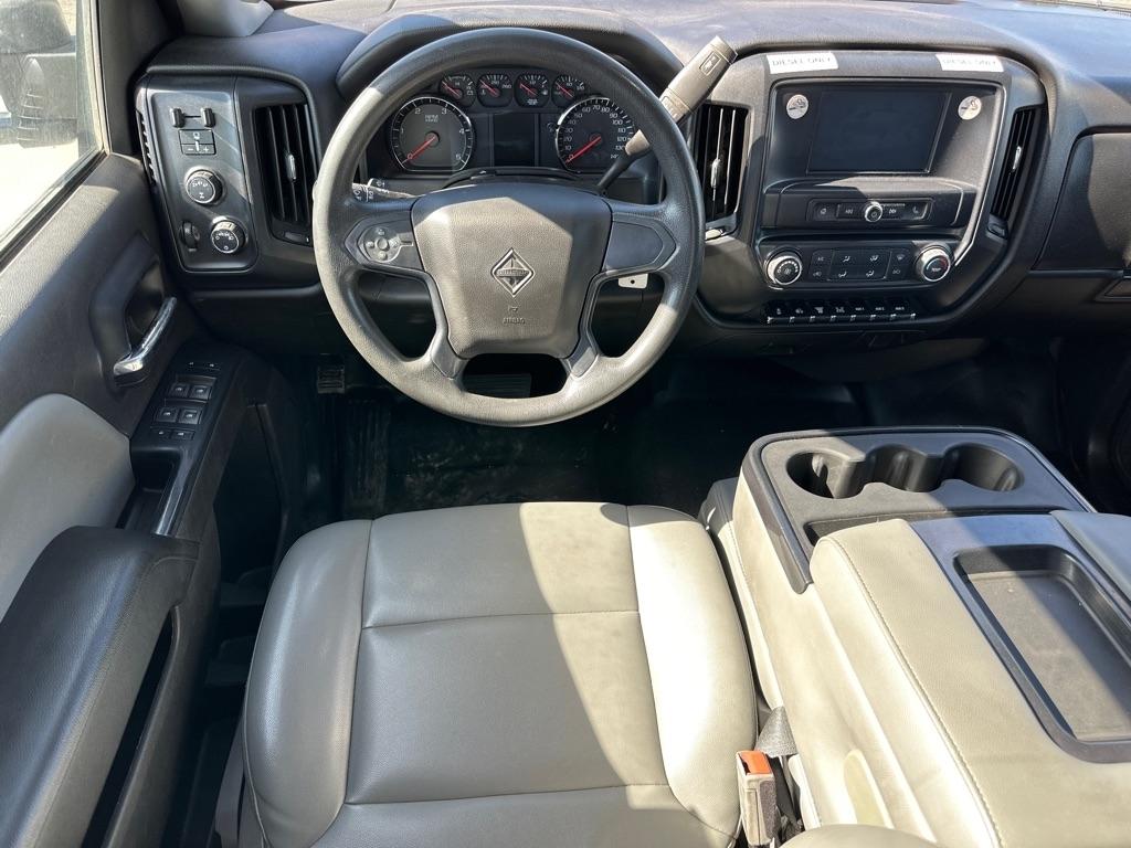 International CV515  2022