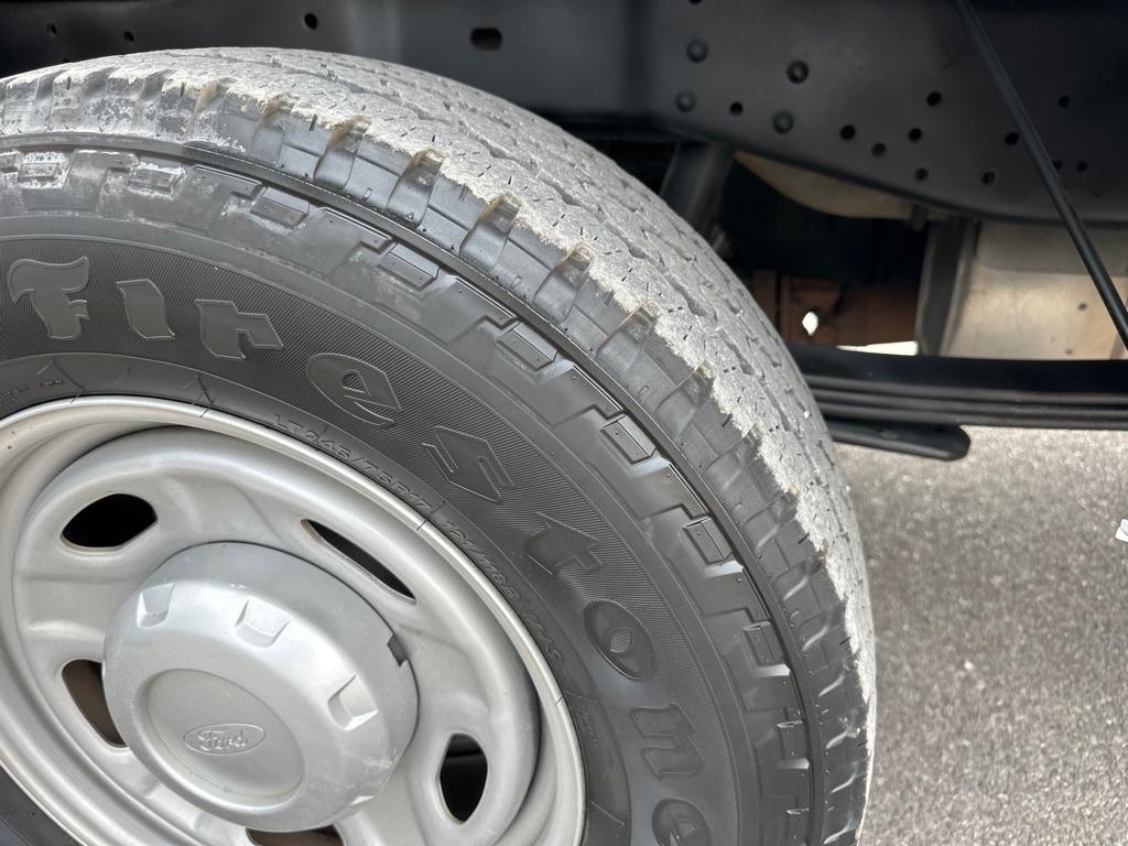 Ford F-250 SD XL Reg. Cab 4WD 2011