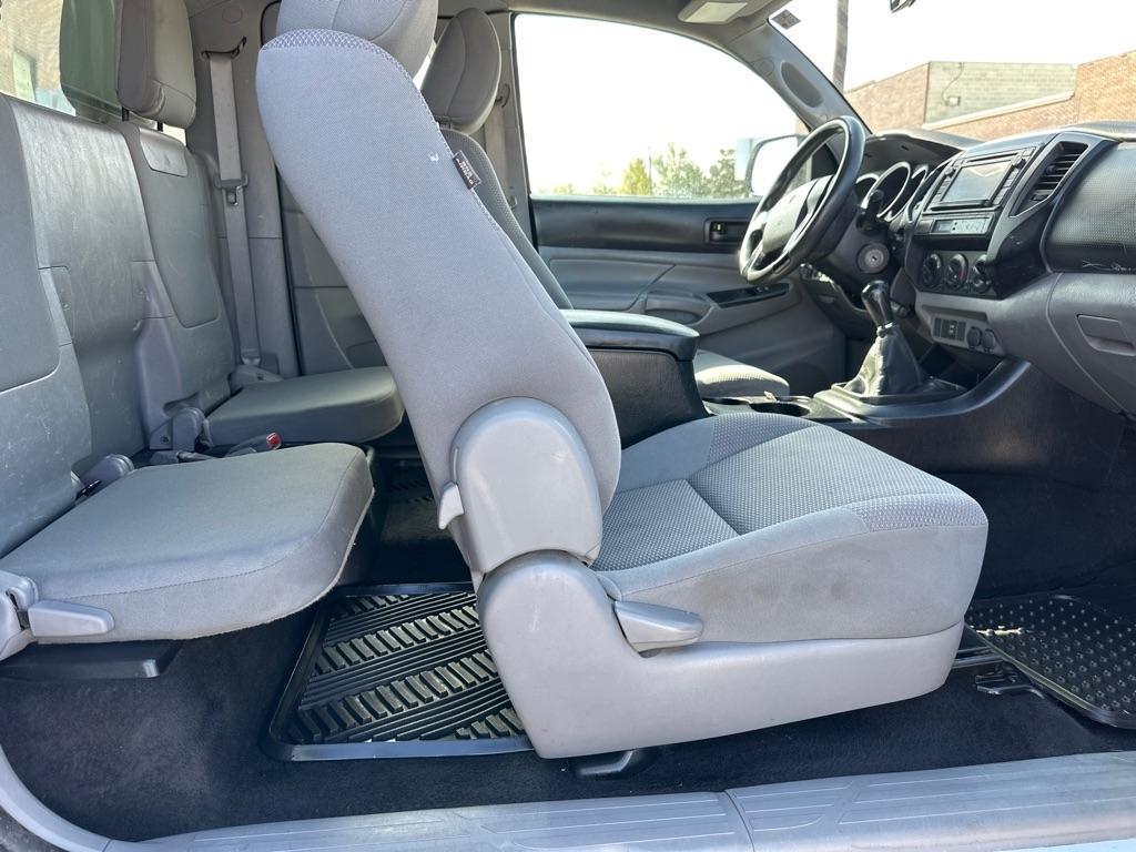 Toyota Tacoma Access Cab I4 5MT 4WD 2014