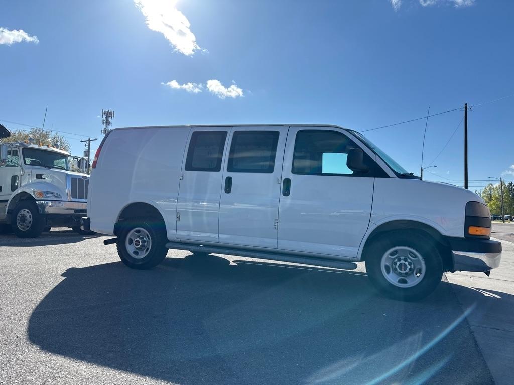 GMC Savana G2500 Cargo 2014