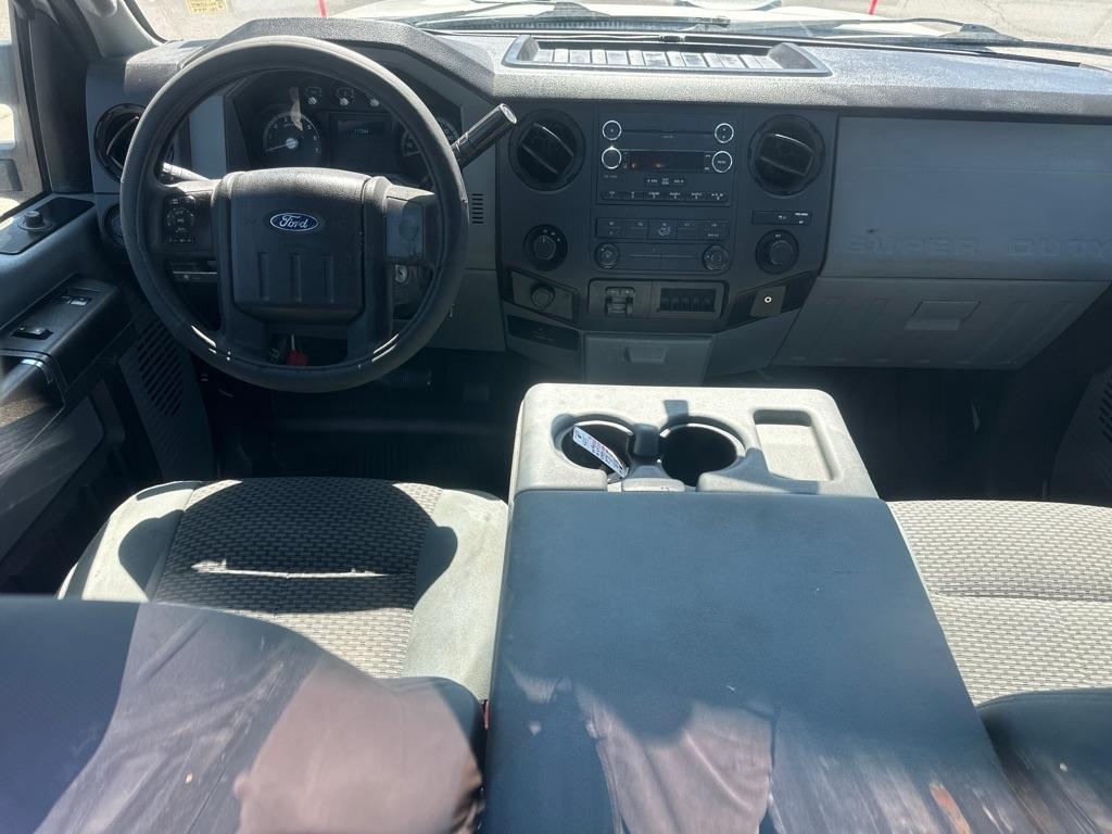 Ford F-250 SD XL 4WD 2011