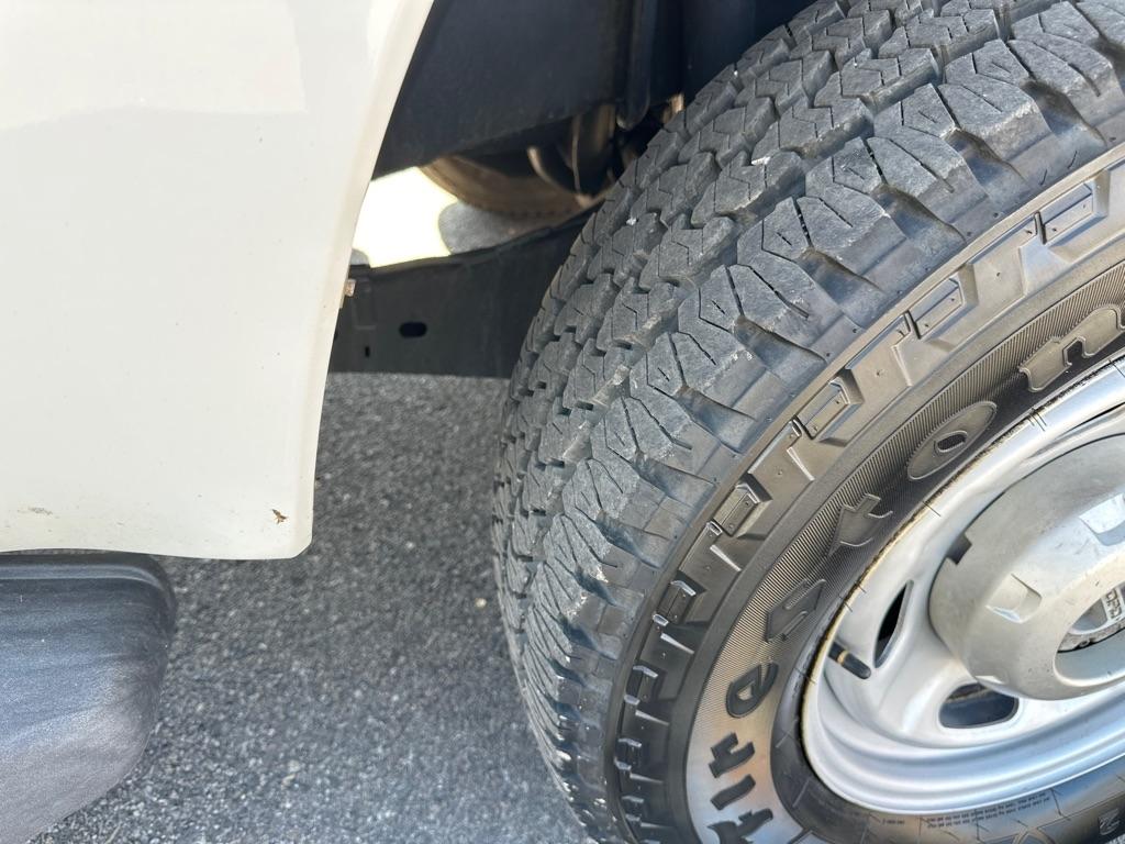 Ford F-350 SD XL 4WD 2011