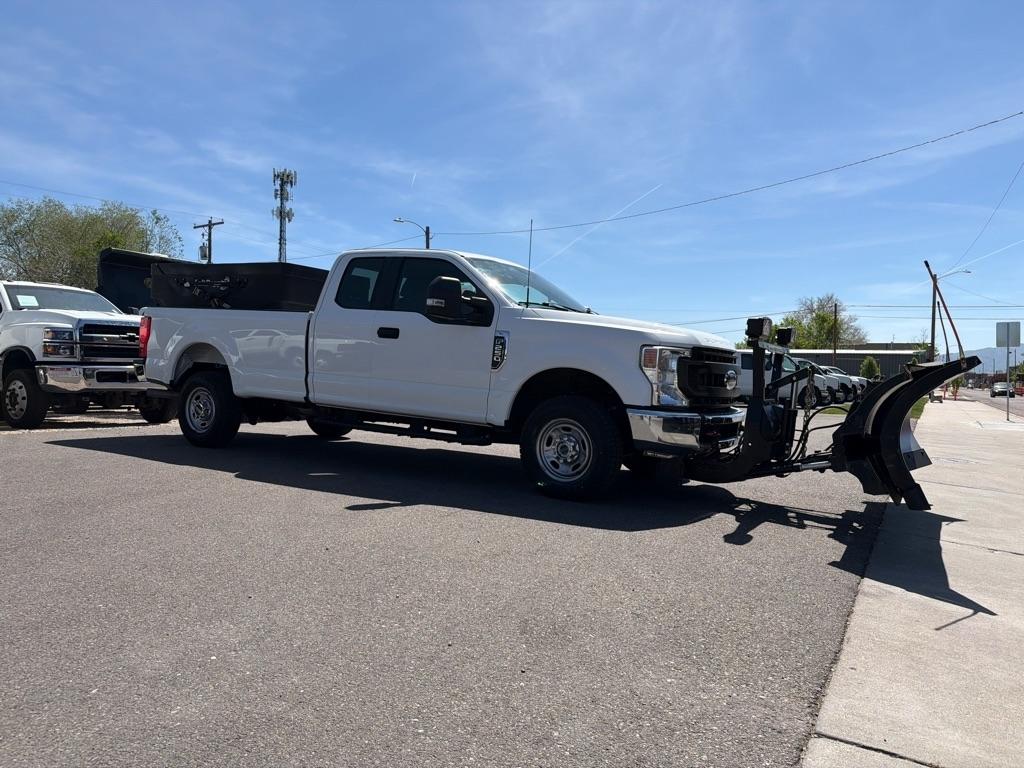 Ford F-250 SD XL SuperCab 4WD 2022