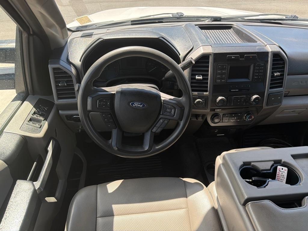 Ford F-250 SD XL SuperCab 4WD 2018