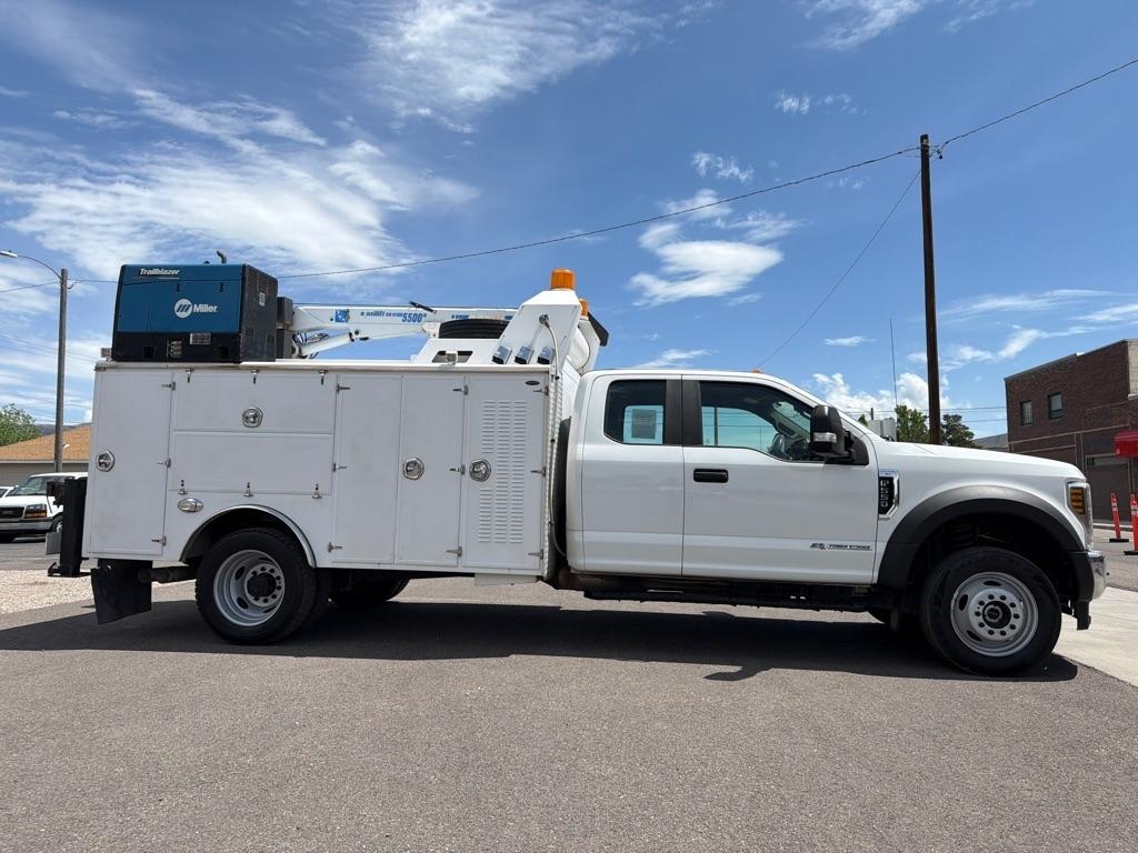 Ford F-550 SuperCab DRW 4WD 2019