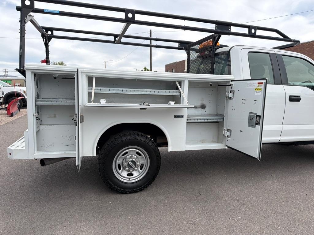 Ford F-250 SD XL SuperCab 4WD 2018