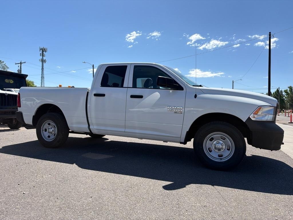 RAM 1500 Classic Tradesman Quad Cab 4WD 2019