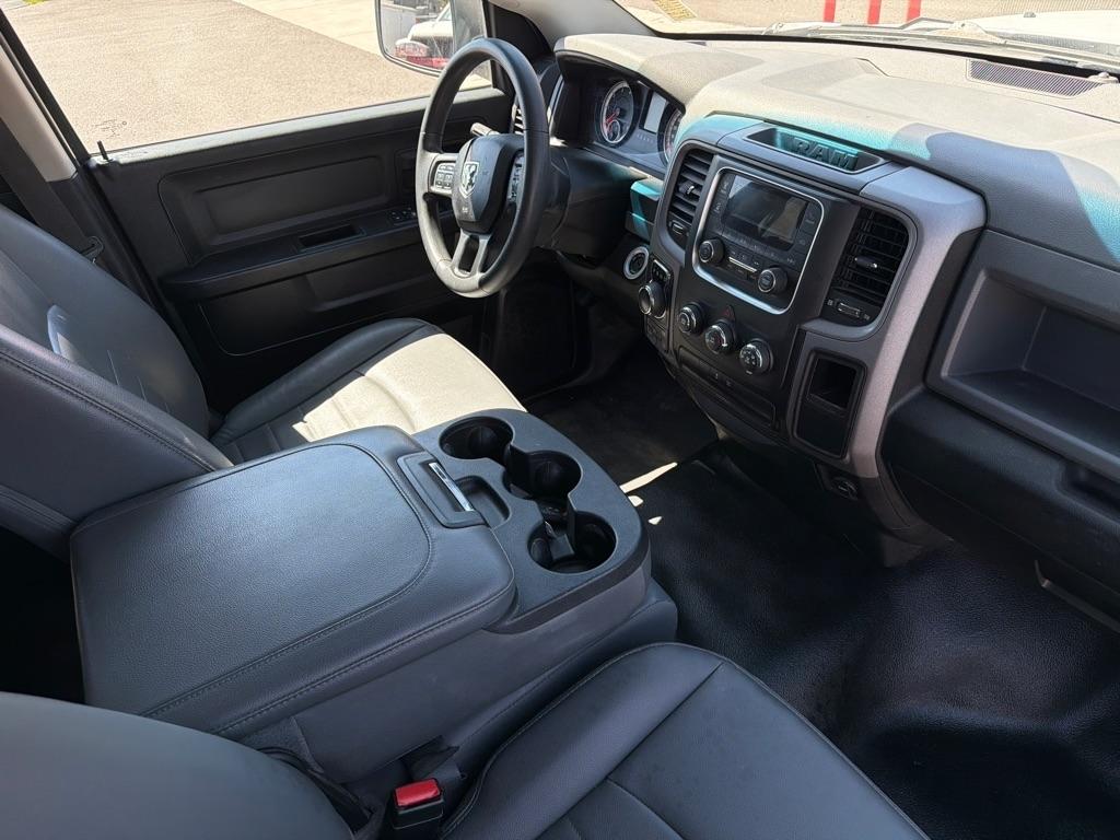 RAM 1500 Classic Tradesman Quad Cab 4WD 2019