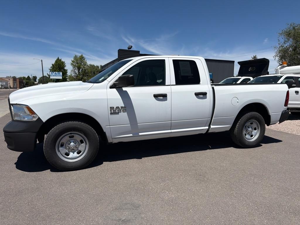 RAM 1500 Classic Tradesman Quad Cab 4WD 2019