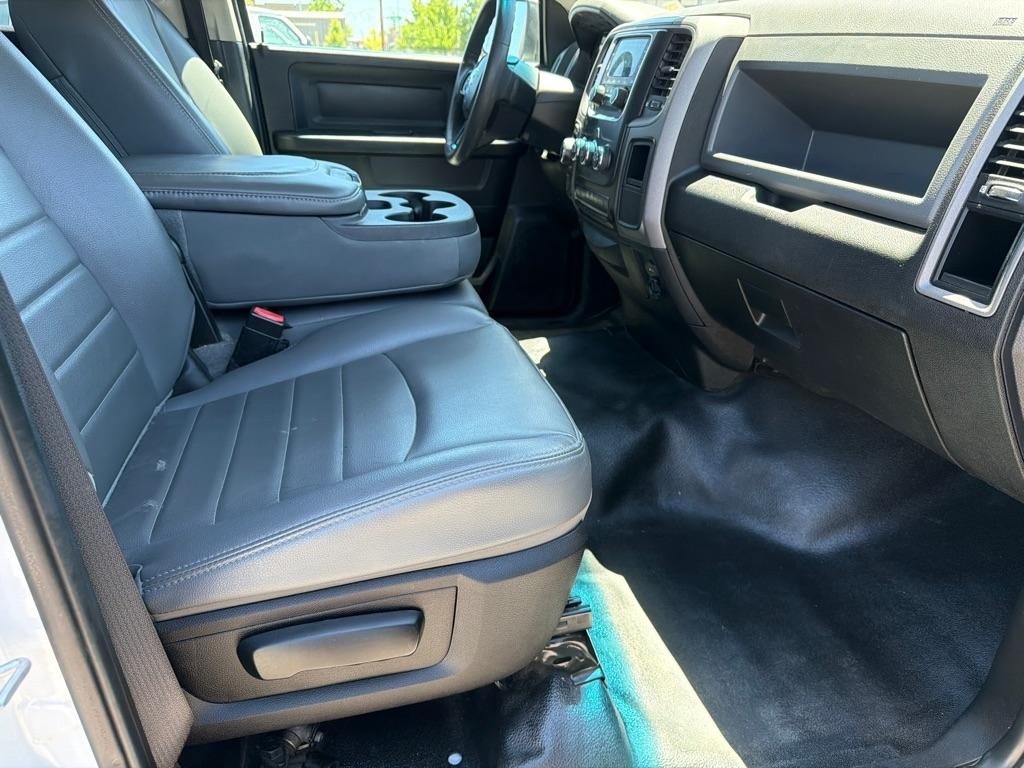 RAM 1500 Classic Tradesman Quad Cab 4WD 2019