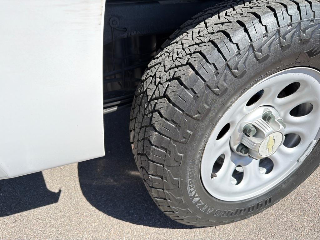Chevrolet Silverado 1500 Work Truck 2WD 2011