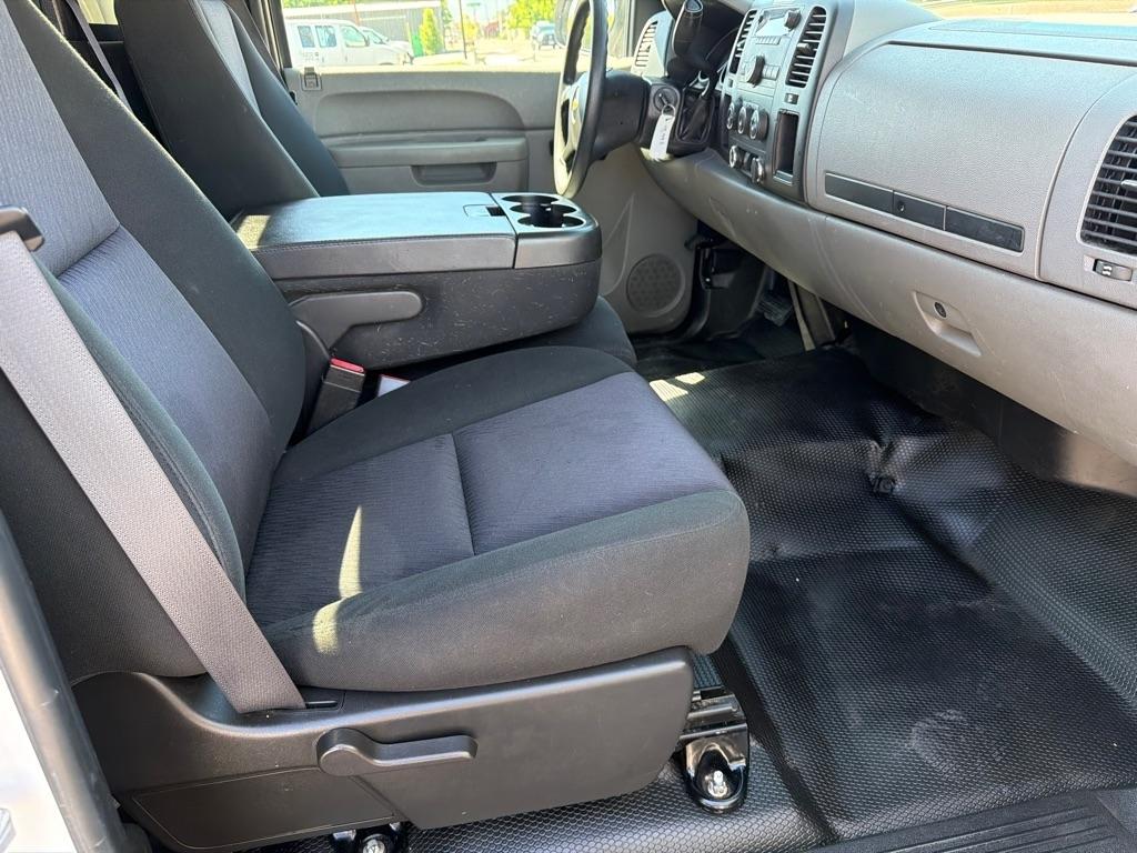 Chevrolet Silverado 1500 Work Truck 2WD 2011